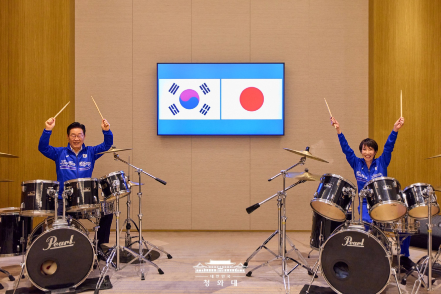 이재명 다가이치 드럼.jpg