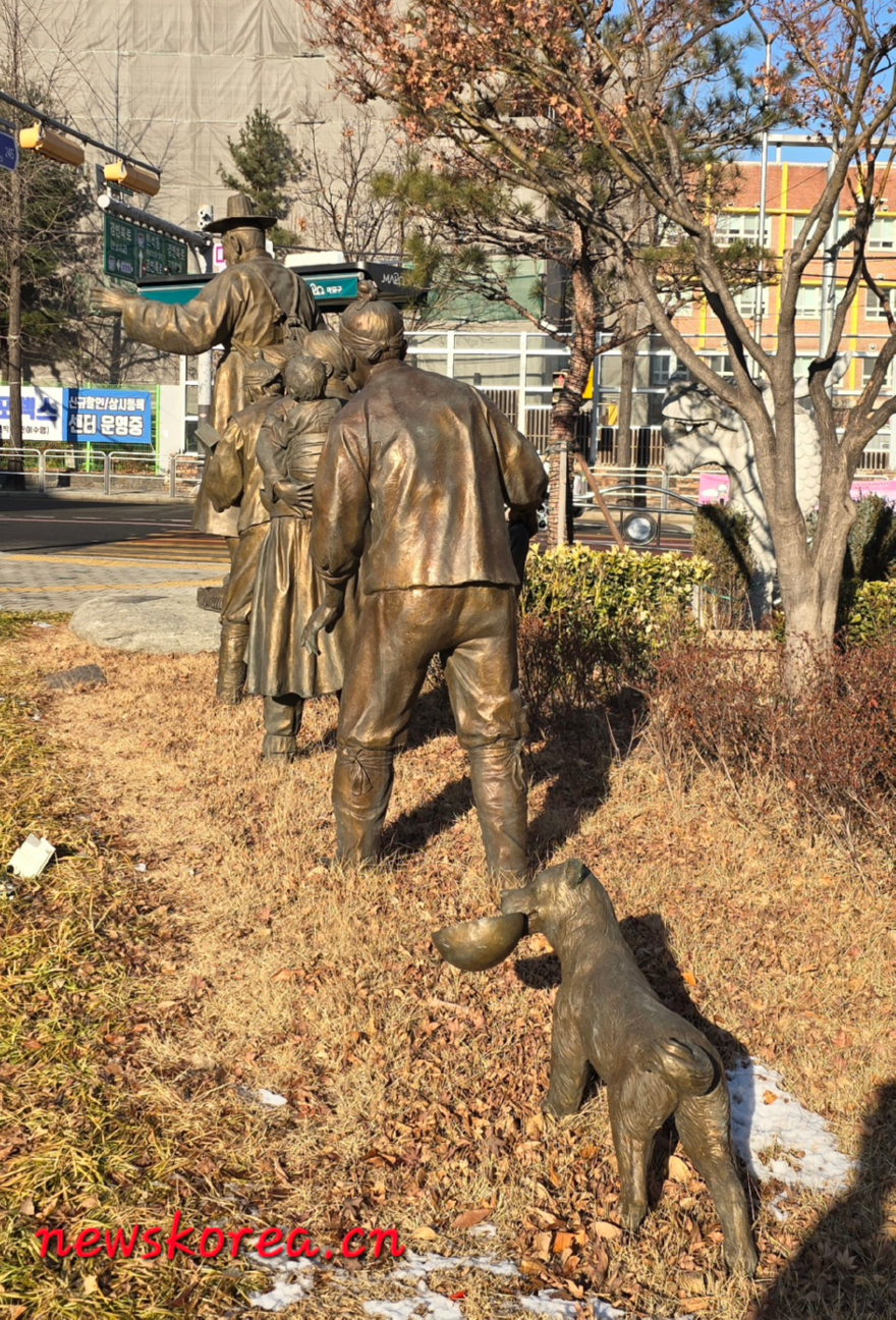 토정 동상1.jpg