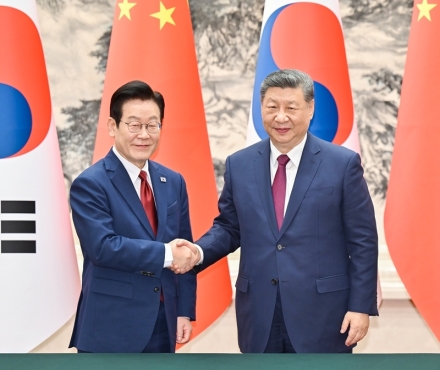 [한중연합일보] 이재명 대통령·시진핑 주석, 베이징서 정상회담… "2026년은 한·중 관계 복원의 원년"