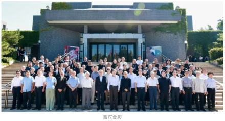 [한중연합일보] 중국 대학생 미술의 ‘찬란한 개화’…제3회 전국 대학생 미술작품전 베이징서 개막